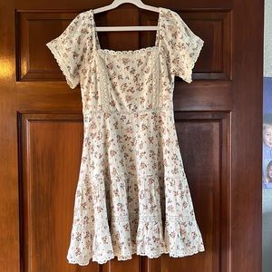 American Eagle dress. Size extra small. Flower print.